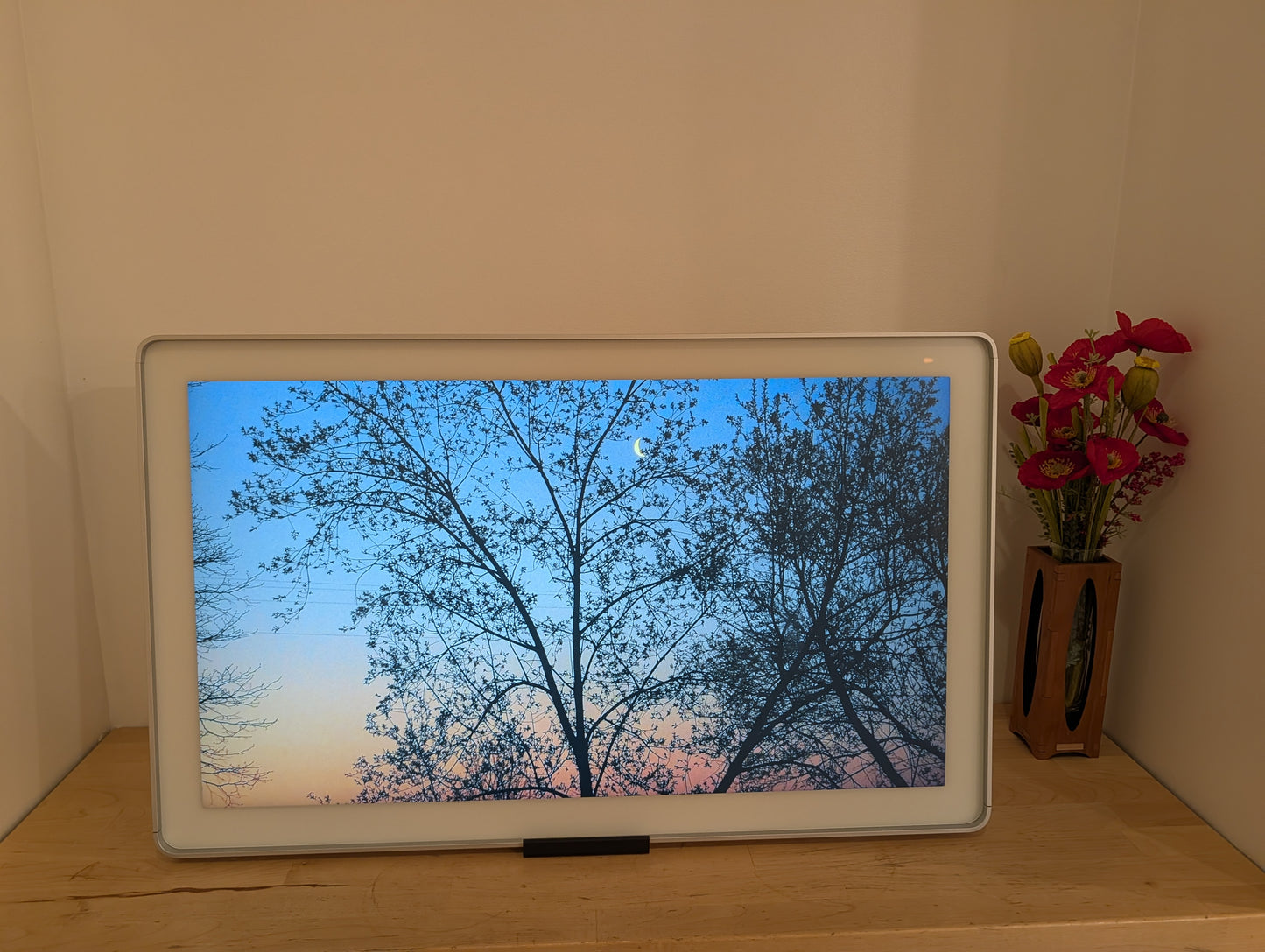 No-Drill Tabletop Stand Compatible with Skylight Calendar Max 27" | With or Without Shadow Box | Mount Base