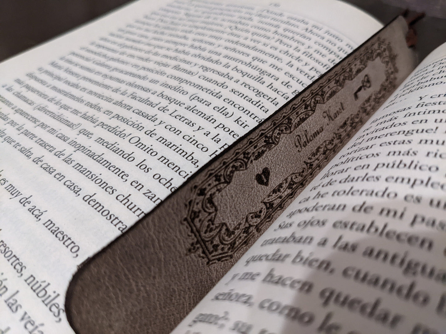 Custom Leather Bookmark | Unique Bookmark Heartlock & Key | Gift for Book Lovers