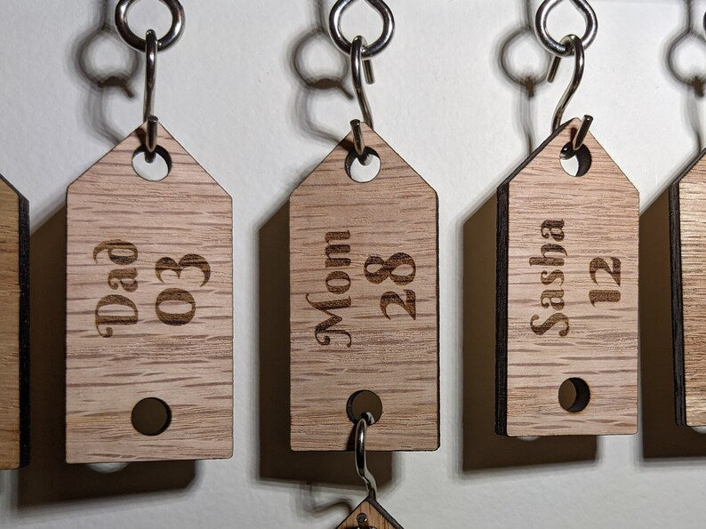 Hanging Oak Birthday Calendar