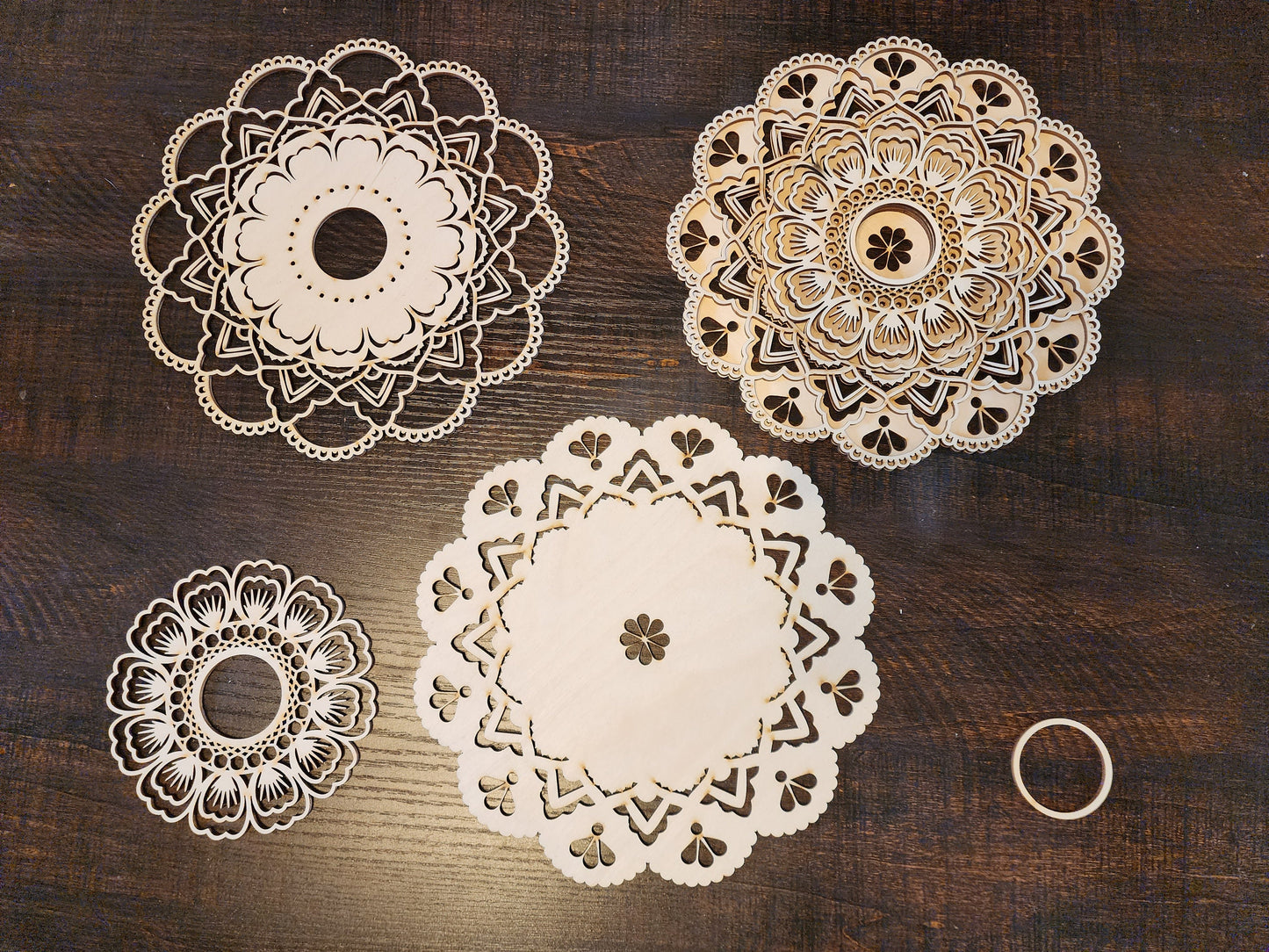 DIY Mandala Painting | Wood Mandala | Gift for painters | DIY Craft Kit | DIY Painting | Coloring | Paintable Mandala