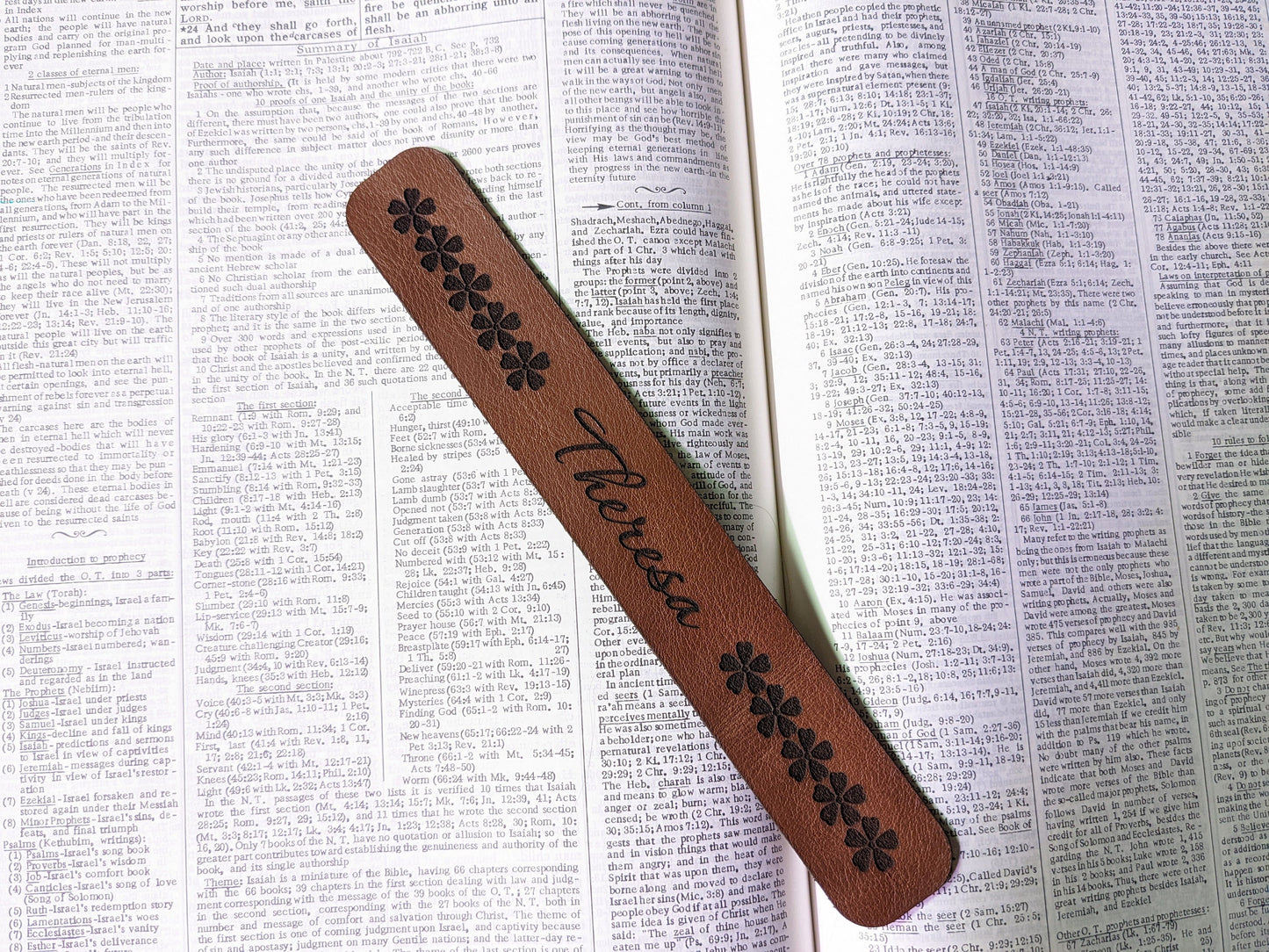 Custom Leather Bookmark | Gift for Book Lovers | Flowers | Summer