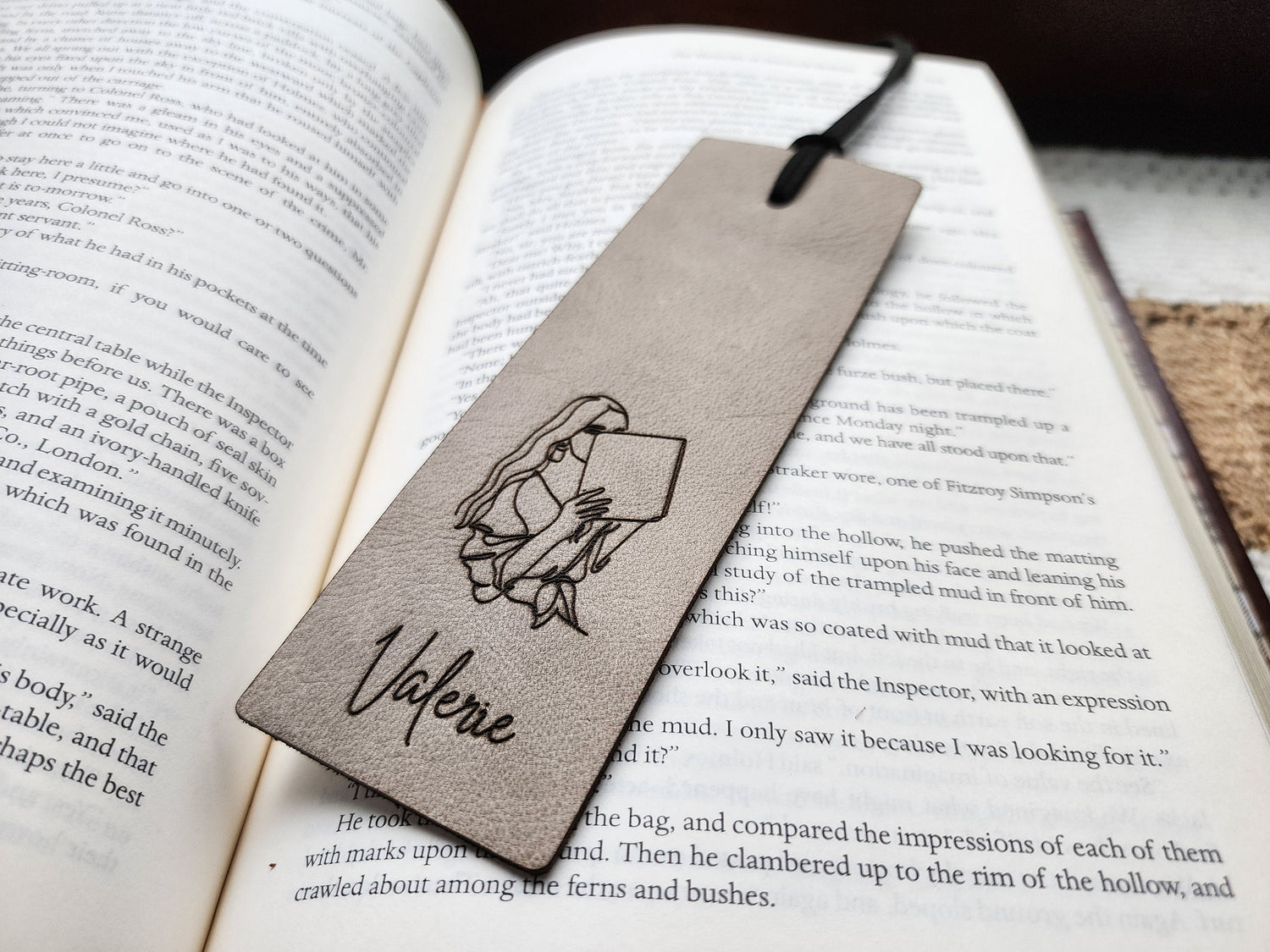 Custom Leather Bookmark | Gifts for her | Book Lovers