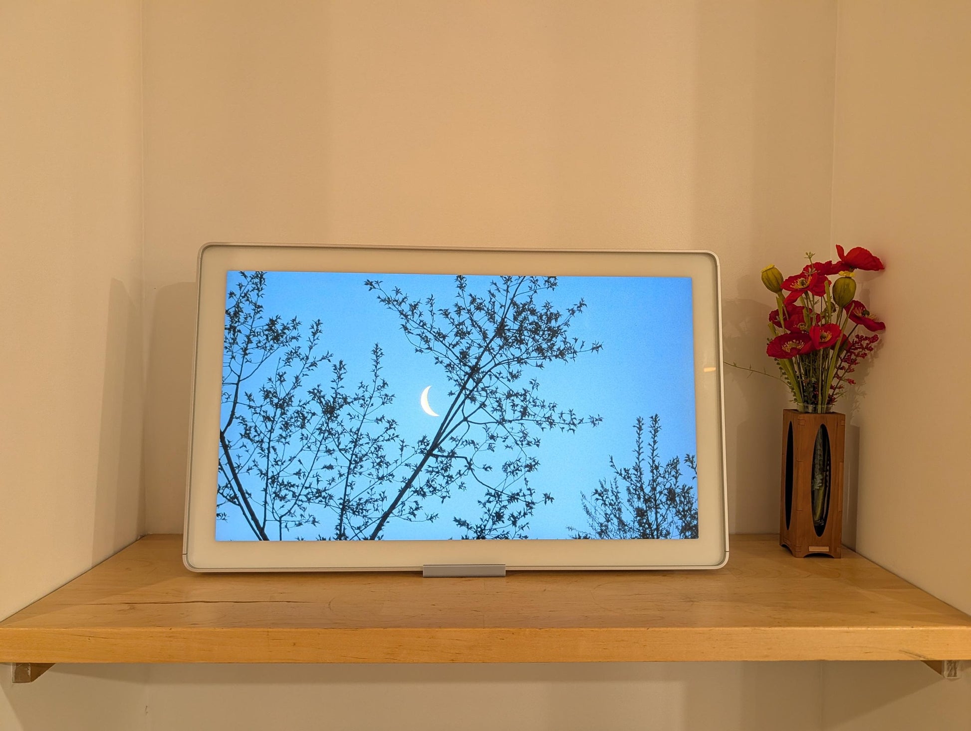 No-Drill Tabletop Stand Compatible with Skylight Calendar Max 27" | With or Without Shadow Box | Mount Base