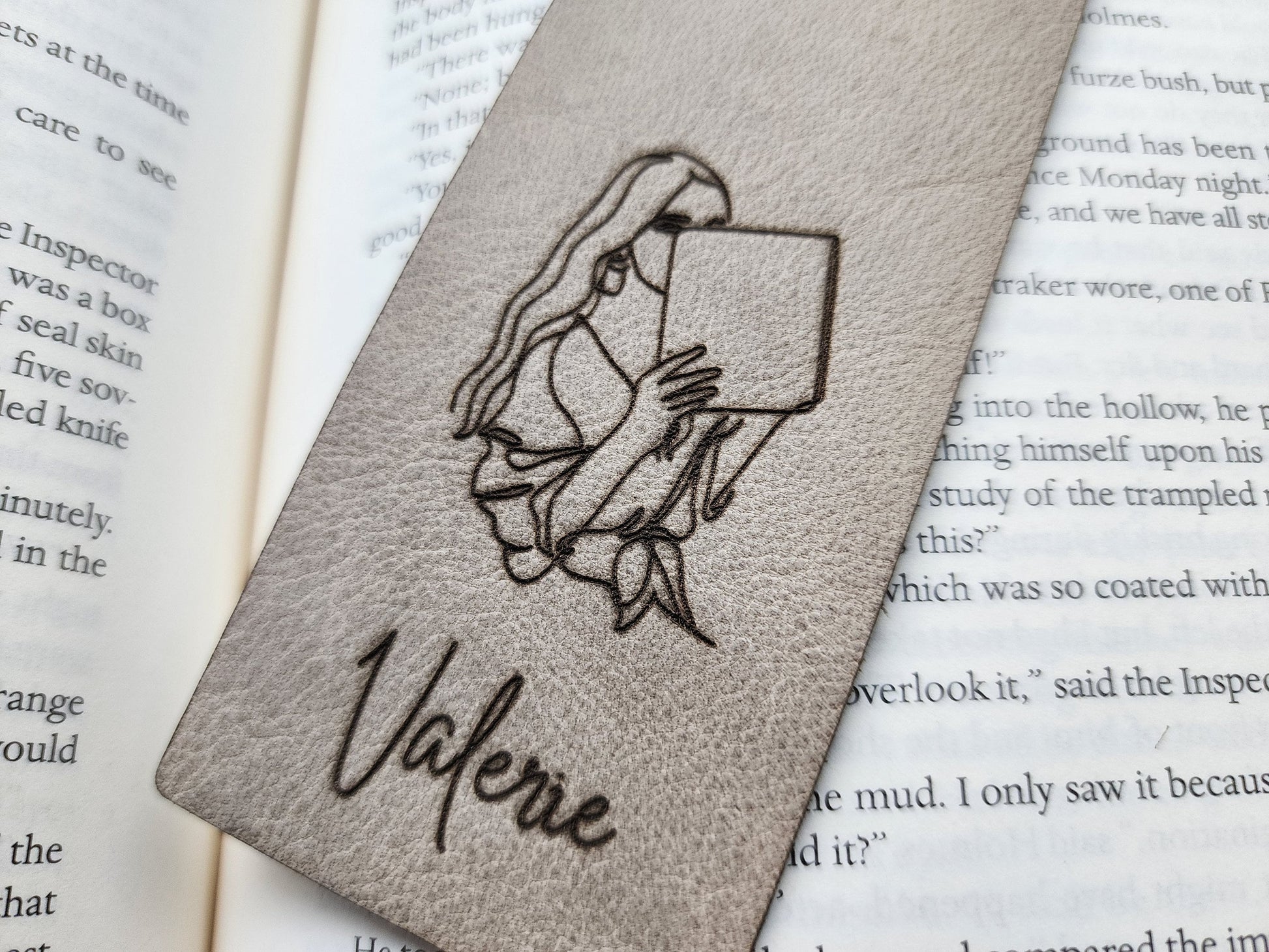 Custom Leather Bookmark | Gifts for her | Book Lovers